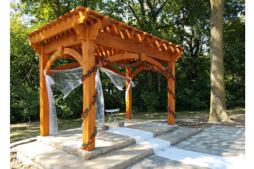 wedding-jeremy-kovac-pergola-slide wedding