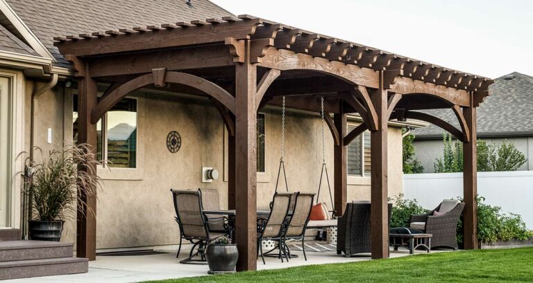 14′ x 20′ ShadeScape™ Mountaintop Pergola w/ Moose View