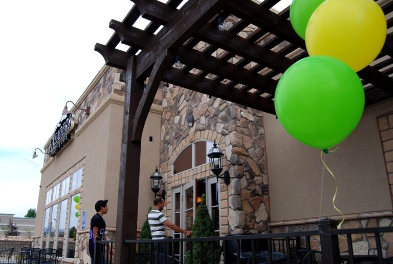 Saratoga Springs Kneader’s Bakery Pergola