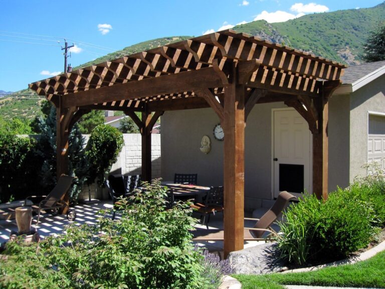 Skeen Pool Side Pergola