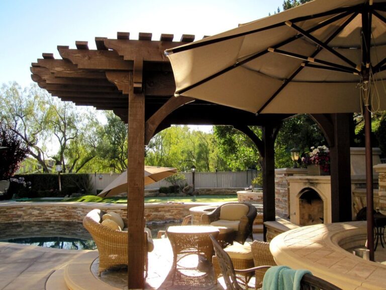Vuona Pool Side Pergola
