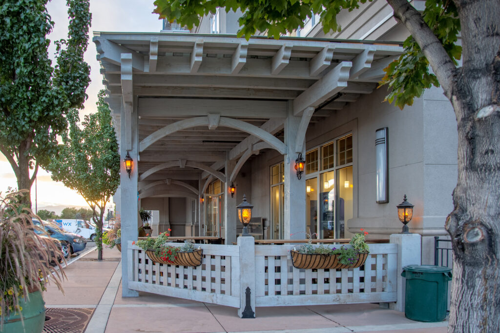 TimberVolt® lighting installed on a restaurant pergola with custom railing